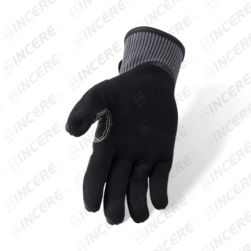 Gants ANSI A4 résistants aux coupures de calibre 13 avec protection contre les chocs TPR — Nitrile Sandy Palm, niveau d'impact ANSI 2 Gants ANSI A4 résistants aux coupures de calibre 13 avec protection contre les chocs TPR — Nitrile Sandy Palm, niveau d'impact ANSI 2