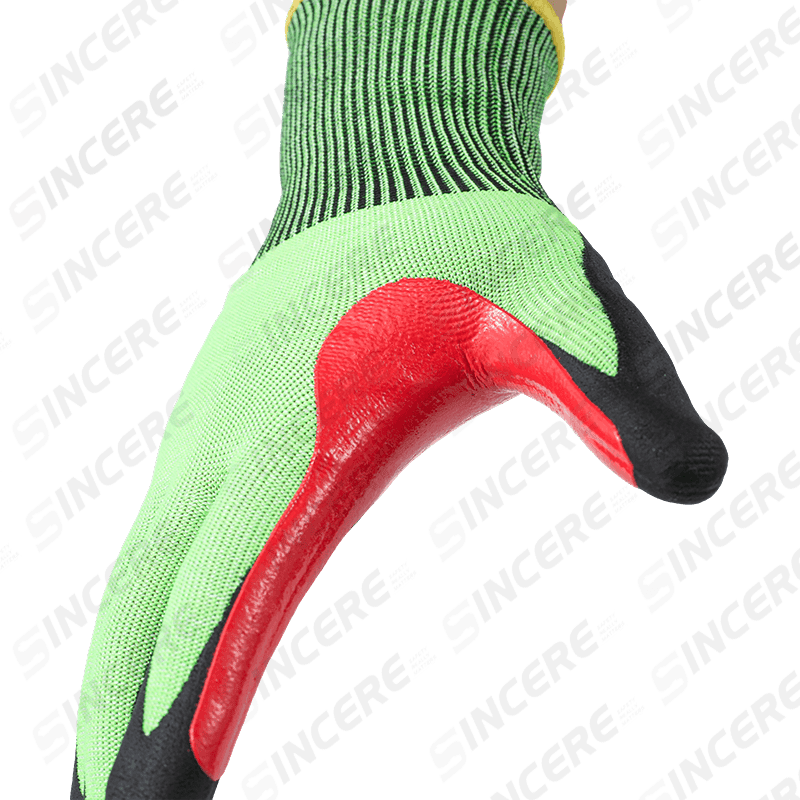 Gants résistants aux coupures ANSI A6 de calibre 18 avec paume en micro-mousse de nitrile noir et entrejambe renforcé pour le pouce Gants résistants aux coupures ANSI A6 de calibre 18 avec paume en micro-mousse de nitrile noir et entrejambe renforcé pour le pouce