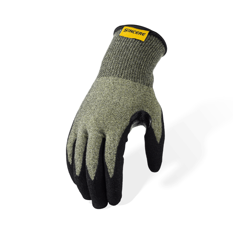 Gants anti-coupures Aramid ANSI A6 calibre 15 avec paume Sandy en nitrile noir et entrejambe renforcé pour le pouce