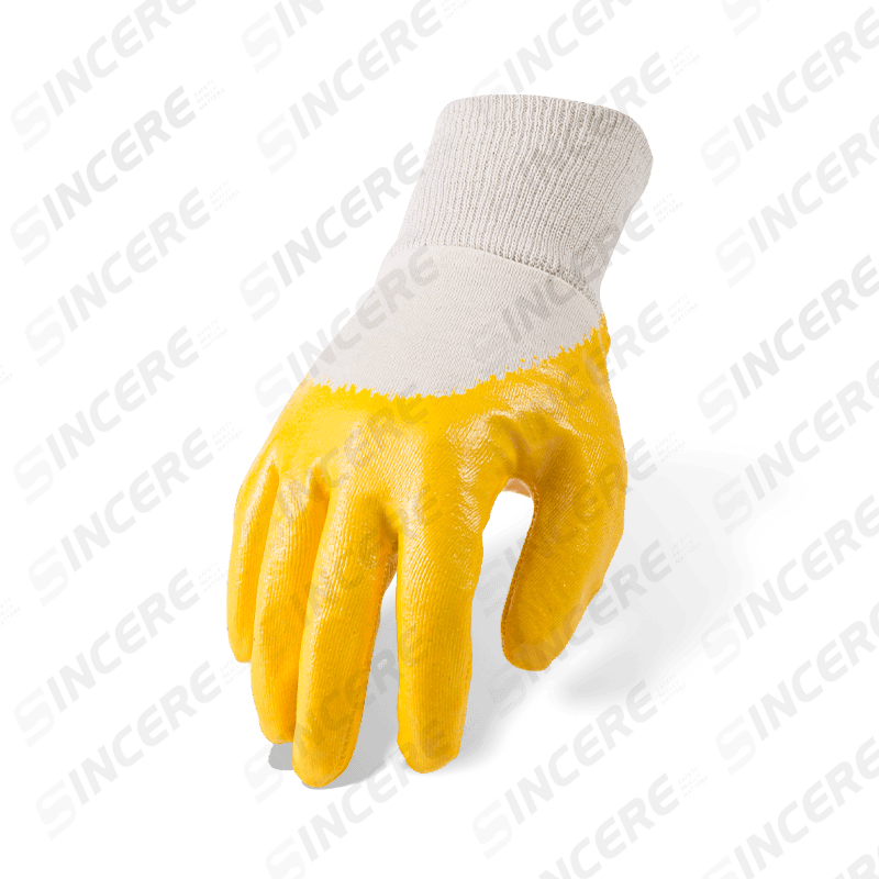 Gants de travail lisses 3/4 trempés en nitrile jaune doublés de polaire de coton de calibre 7 — résistants à l'eau thermique