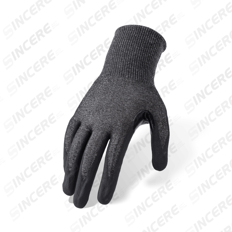 Gants ANSI A6 de calibre 18 résistants aux coupures, avec paume en micro-mousse de nitrile noir et entrejambe renforcé pour le pouce — Protection contre les coupures importantes de calibre fin Gants ANSI A6 de calibre 18 résistants aux coupures, avec paume en micro-mousse de nitrile noir et entrejambe renforcé pour le pouce — Protection contre les coupures importantes de calibre fin