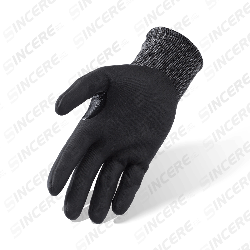 Gants ANSI A6 de calibre 18 résistants aux coupures, avec paume en micro-mousse de nitrile noir et entrejambe renforcé pour le pouce — Protection contre les coupures importantes de calibre fin Gants ANSI A6 de calibre 18 résistants aux coupures, avec paume en micro-mousse de nitrile noir et entrejambe renforcé pour le pouce — Protection contre les coupures importantes de calibre fin